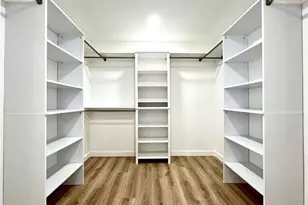 5323 Manor Creek Ln, Houston, TX 77092 - Photo 6