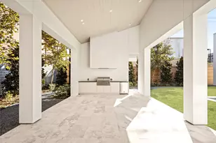 2331 Drexel Cir, Houston, TX 77027 - Photo 44