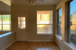 12203 Meadow Ln Ct, Meadows Place, TX 77477 - Photo 10