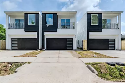 1911 Dewalt St, Houston, TX 77088 - Photo 2