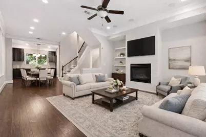 816 Yale Street #C, Houston, TX 77007 - Photo 2