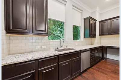 816 Yale Street #C, Houston, TX 77007 - Photo 6
