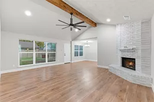 7414 Seminole St, Baytown, TX 77521 - Photo 6