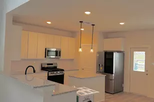 359 Twin Lakes Blvd W, West Columbia, TX 77486 - Photo 8