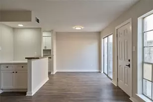 6500 Sands Point Dr, Houston, TX 77074 - Photo 6