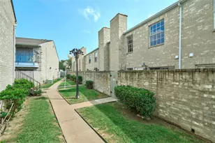 6500 Sands Point Dr, Houston, TX 77074 - Photo 26