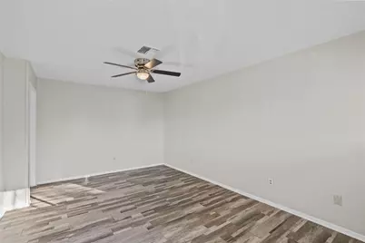 2729 Main Street Street #8, La Marque, TX 77568 - Photo 10
