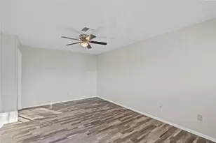2729 Main Street St, La Marque, TX 77568 - Photo 10