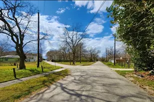 6316 Maybell St, Houston, TX 77091 - Photo 2