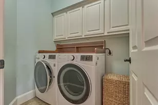 87 W Honey Grove Pl, The Woodlands, TX 77382 - Photo 36