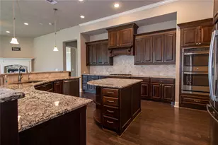 98 N Braided Branch Dr, Tomball, TX 77375 - Photo 10