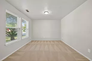 5454 Cilantro Ln, Baytown, TX 77521 - Photo 12