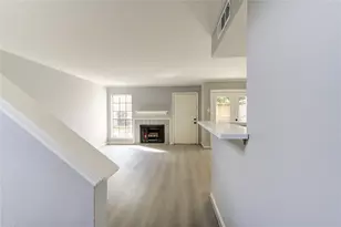 14600 Fonmeadow Dr, Houston, TX 77035 - Photo 18