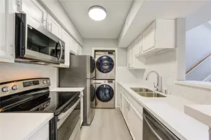 14600 Fonmeadow Dr, Houston, TX 77035 - Photo 26