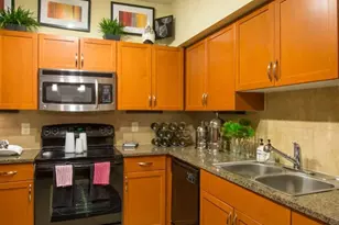 3333 Weslayan St, Houston, TX 77027 - Photo 2