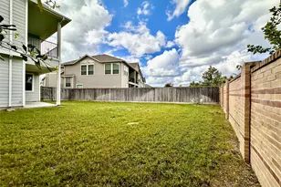 15006 Flintstone Village Trl, Cypress, TX 77433 - Photo 32