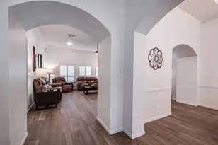 7402 Shady Arbour Ct, Pasadena, TX 77505 - Photo 12