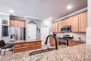 7402 Shady Arbour Ct, Pasadena, TX 77505 - Photo 18