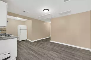 305 N Live Oak St, Houston, TX 77003 - Photo 8