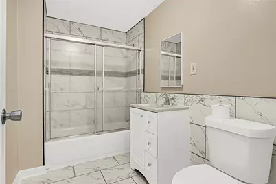 305 N Live Oak Street, Houston, TX 77003 - Photo 16