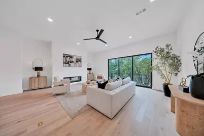 1135 Lake Pointe Parkway, Sugar Land, TX 77478 - Photo 12