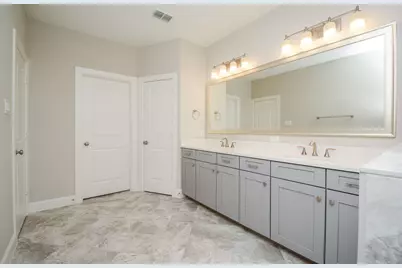 1407 Arkley Way, Houston, TX 77055 - Photo 22