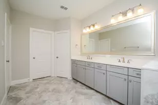 1407 Arkley Way, Houston, TX 77055 - Photo 22
