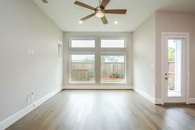 1407 Arkley Way, Houston, TX 77055 - Photo 4
