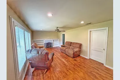 2501 East Houston Avenue, Crockett, TX 75835 - Photo 4