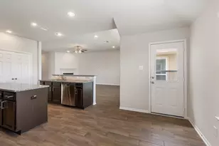 10158 N Whimbrel Cir, Conroe, TX 77385 - Photo 16