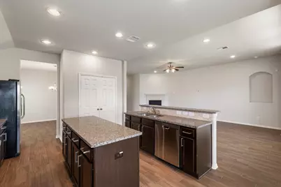 10158 N Whimbrel Circle, Conroe, TX 77385 - Photo 12