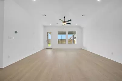 42710 Loma Vista Court, Magnolia, TX 77354 - Photo 6