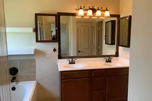 18827 Cove Pointe Dr, Cypress, TX 77433 - Photo 6