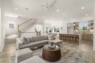 611 Skyland Terrace Way, Houston, TX 77009 - Photo 2