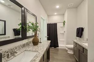 901 Chickasaw Dr, Conroe, TX 77316 - Photo 10