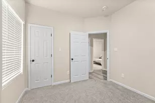 1026 Theresa St, Houston, TX 77051 - Photo 16