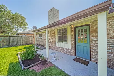 407 Stratmore Drive, Friendswood, TX 77546 - Photo 16