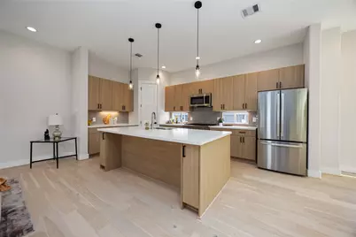 2507 N Macgregor Way, Houston, TX 77004 - Photo 14