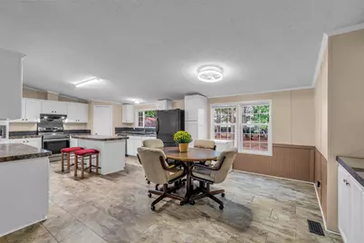 16352 Crockett Crossing, Conroe, TX 77303 - Photo 4