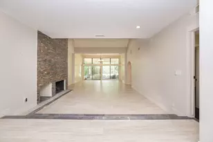 44 Indian Clover Dr, The Woodlands, TX 77381 - Photo 8
