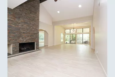 44 Indian Clover Drive, The Woodlands, TX 77381 - Photo 10