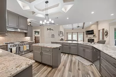 15442 Crown Oaks Drive, Montgomery, TX 77316 - Photo 6