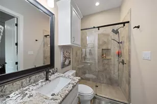 15442 Crown Oaks Dr, Montgomery, TX 77316 - Photo 16