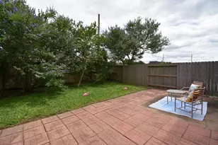 1734 Pepper Hill Ln, Sugar Land, TX 77479 - Photo 30