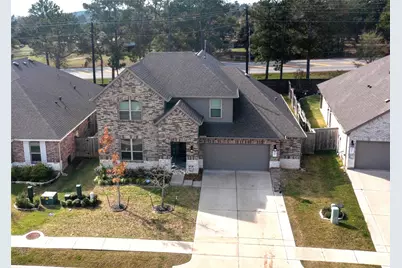 20167 Bushwick Falls Drive, Montgomery, TX 77316 - Photo 2