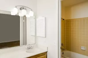 2850 Canary Ln, Humble, TX 77396 - Photo 10