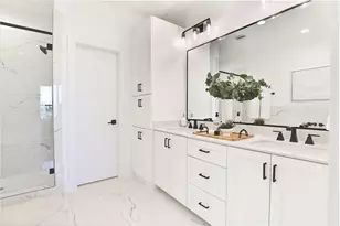 1020 W 15th 1/2 St, Houston, TX 77008 - Photo 32