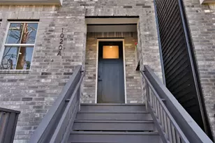 1020 W 15th 1/2 St, Houston, TX 77008 - Photo 2