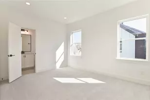 1020 W 15th 1/2 St, Houston, TX 77008 - Photo 38