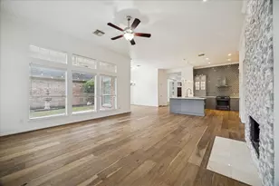 1523 Orchard Park Dr, Houston, TX 77077 - Photo 14